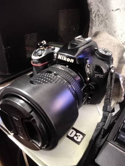 Nikon D7100