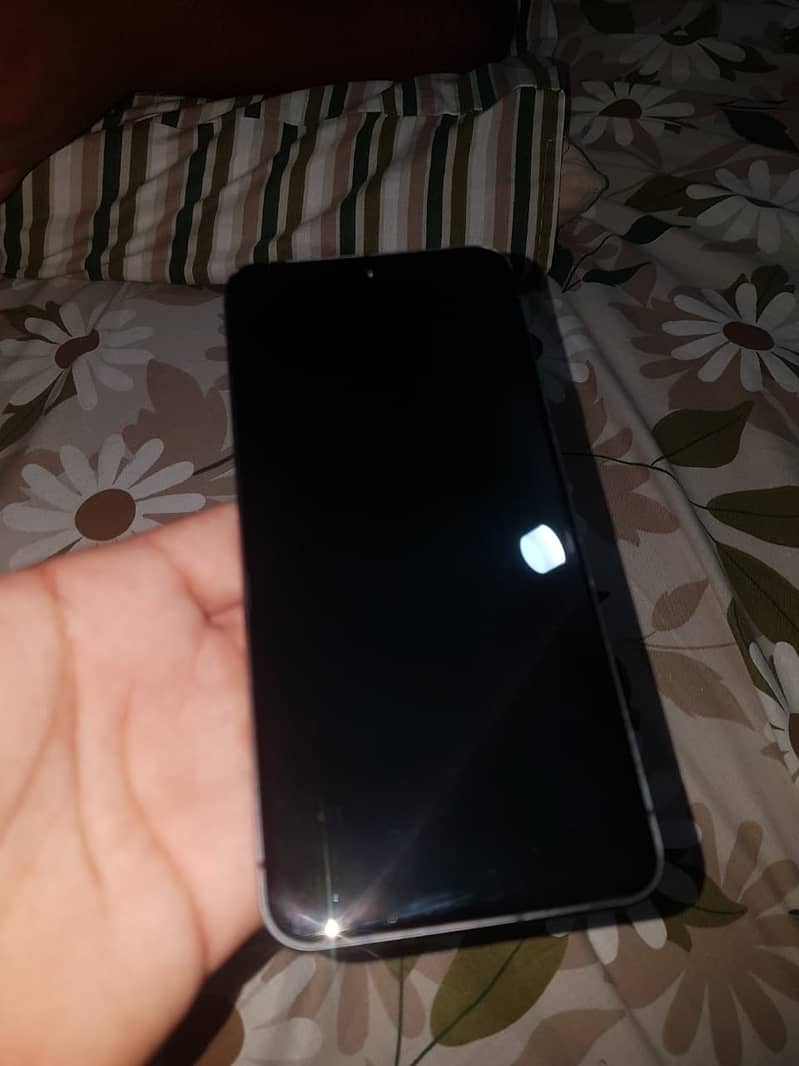Google Pixel 8 3