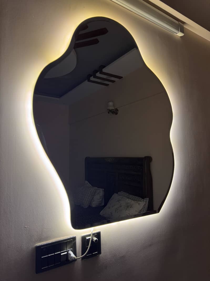 Custom made mirror 0