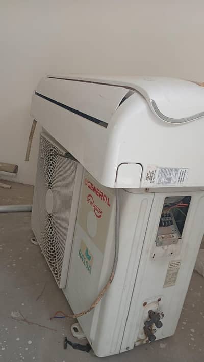 Haier AC DC inverter heat and cool0344%5146%577