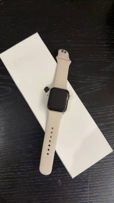 Apple Watch SE 2nd Generation 40mm Starlight GPS 100% BH 10/10