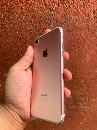 iPhone 7  128 GB for sale