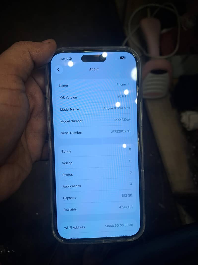 Apple iPhone 16 Pro Max 2