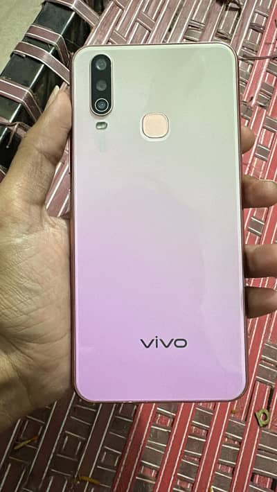 Vivo Y17