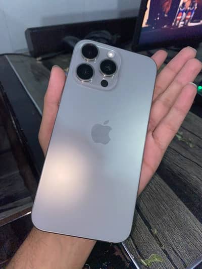 Apple iPhone 15 Pro Max