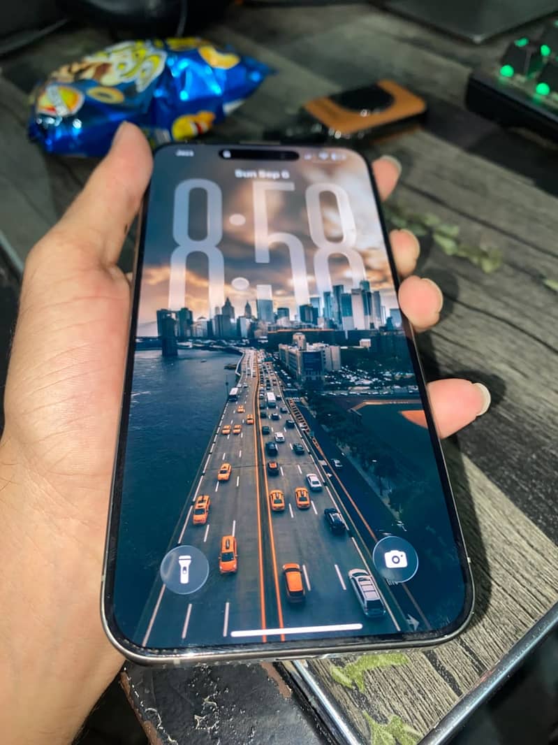 Apple iPhone 15 Pro Max 1