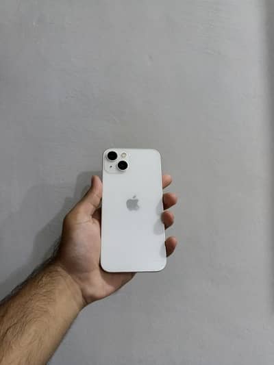 Apple iPhone 13