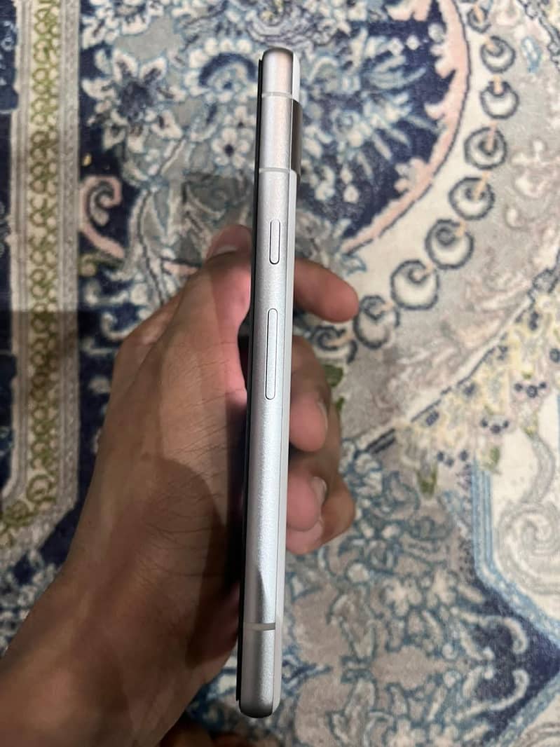 Google Pixel 7a 1