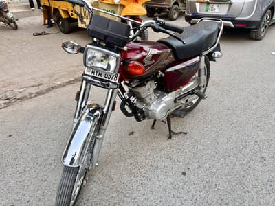 Honda 125 Red Colour 25 Model