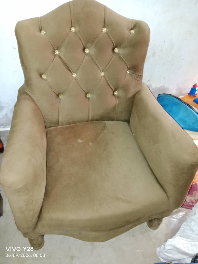 2 one seater sofas valvat colours 2