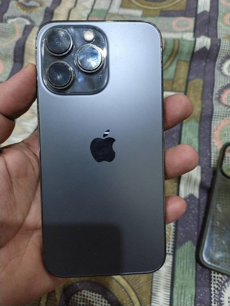Iphone 13 pro PTA 1