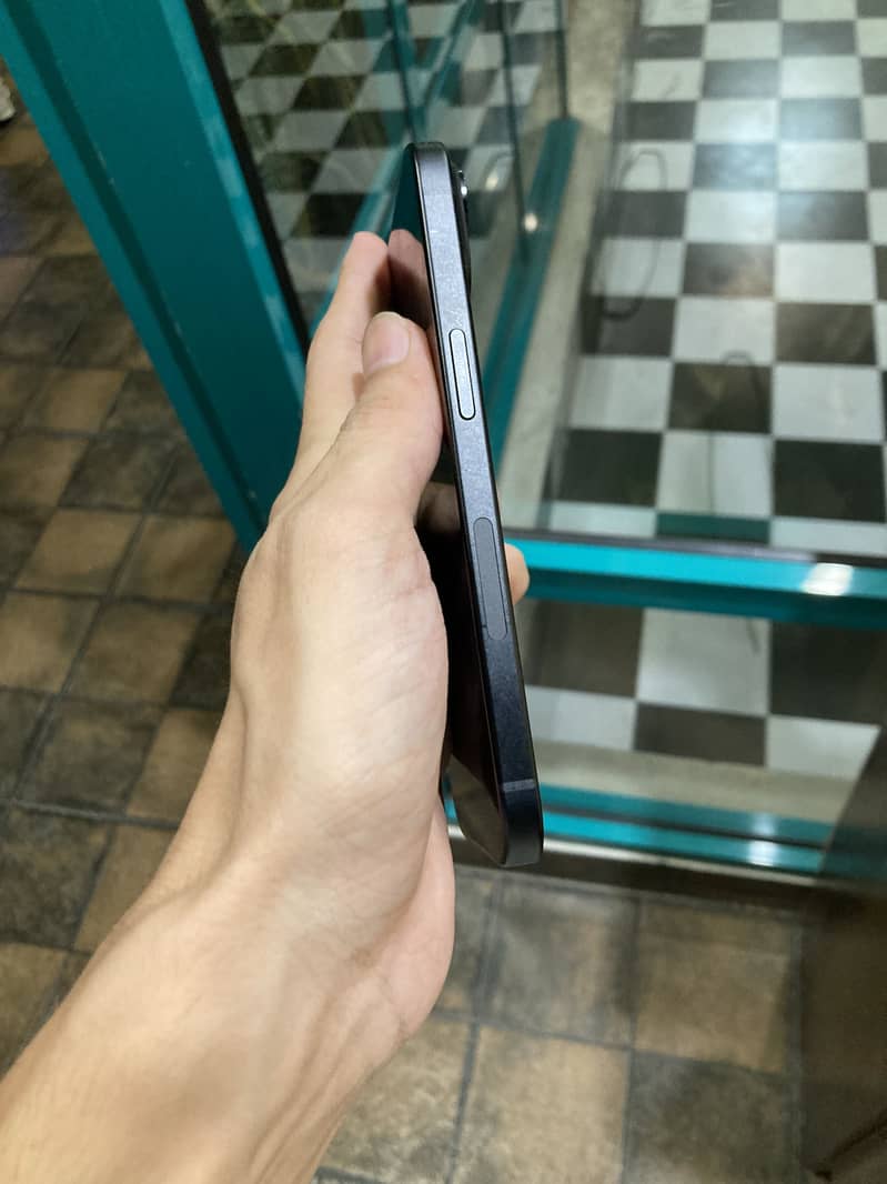 Iphone 15 3