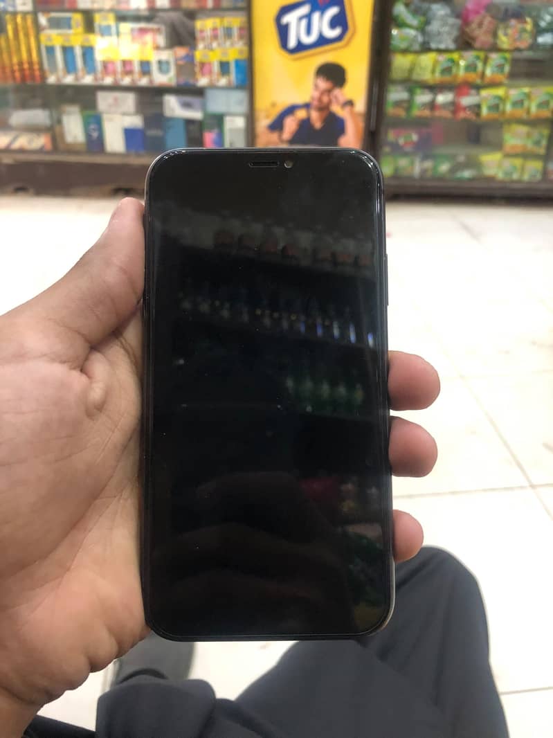 Apple iPhone 11 1