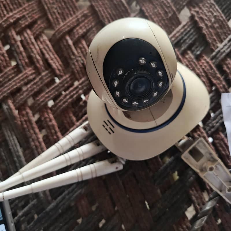 Wi-Fi camera 0