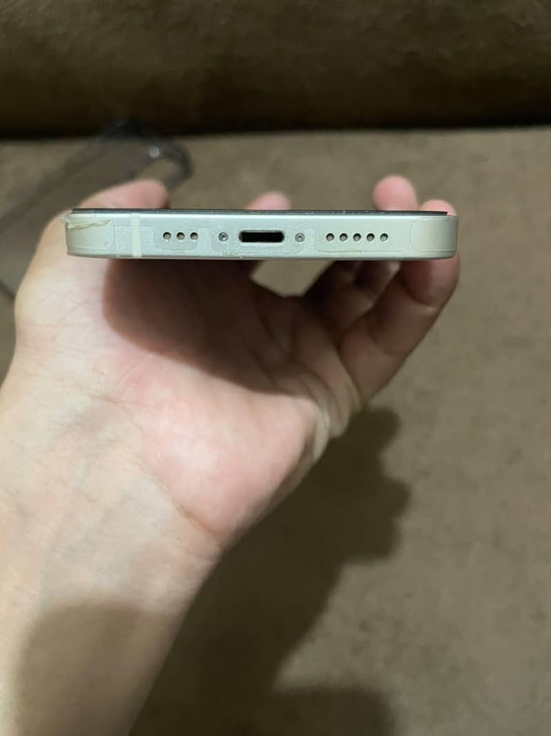 Apple iPhone 12 2