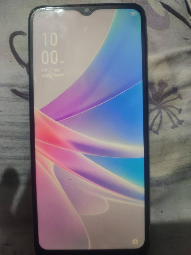 OPPO A78 0