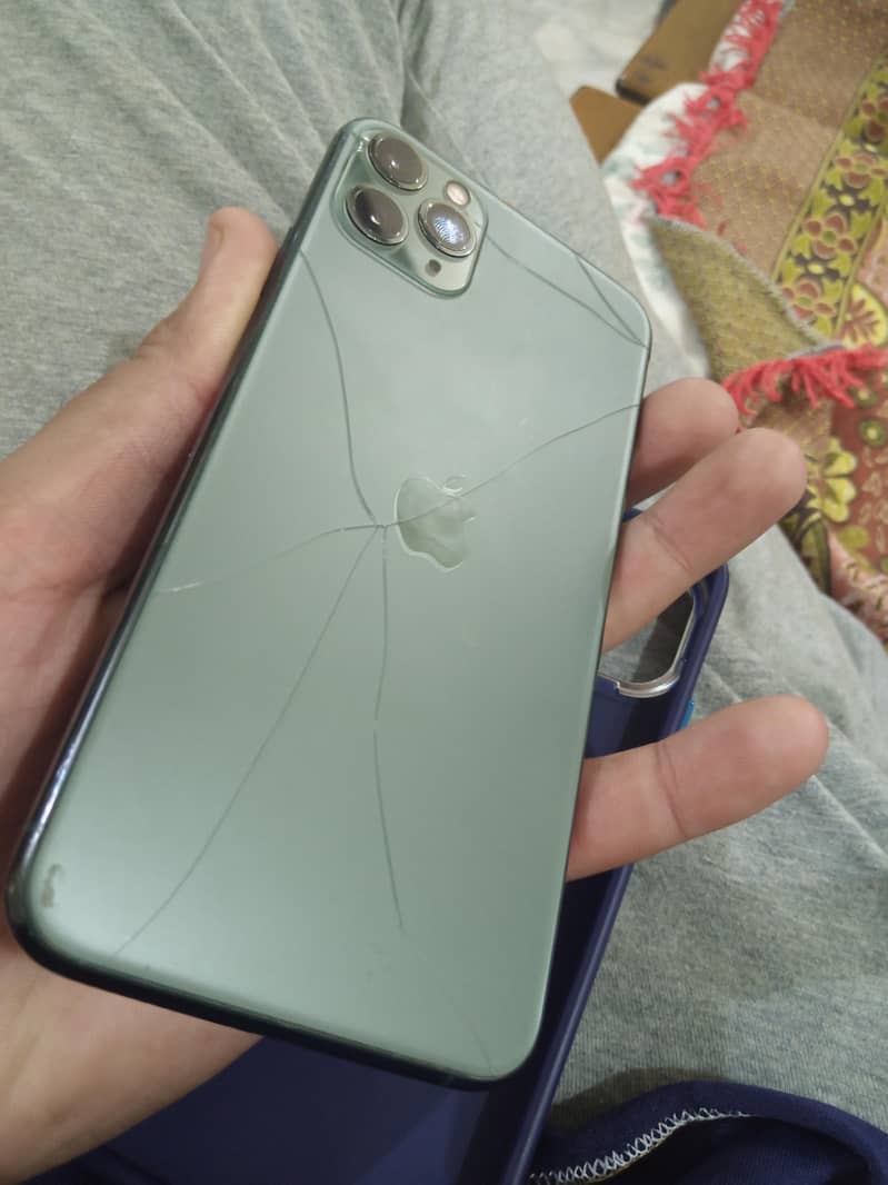 Apple iPhone 11 Pro Max 0