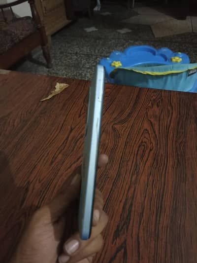 OPPO A60