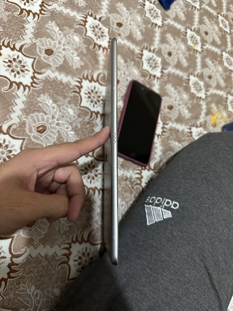 iPad Pro 9.7 inch 4