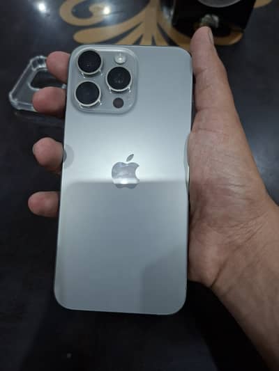 Apple iPhone 15 Pro Max