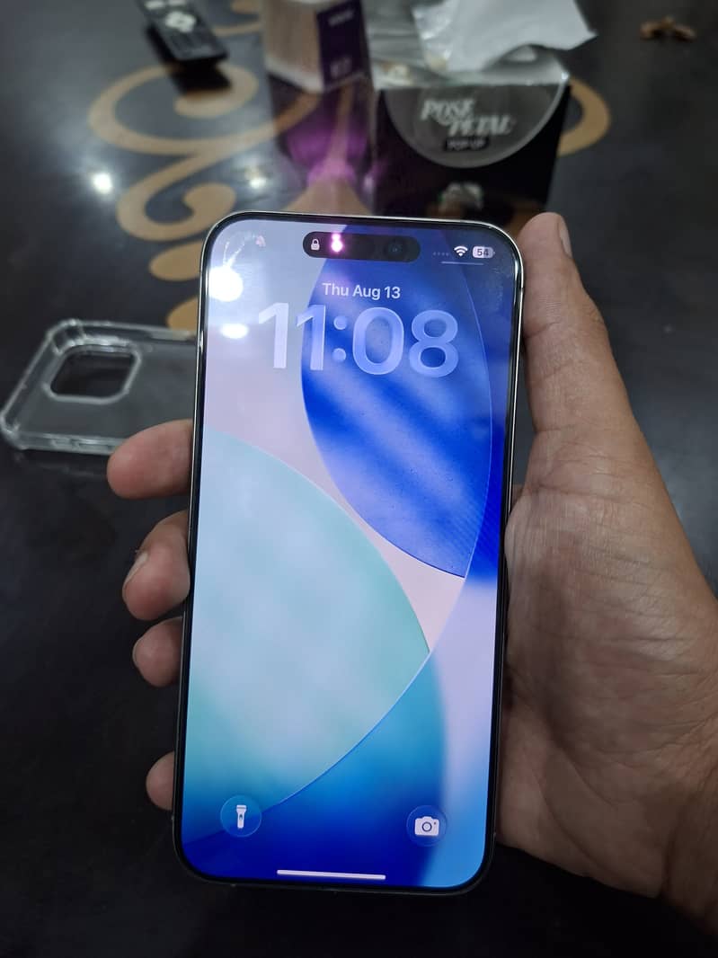 Apple iPhone 15 Pro Max 3