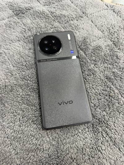 Vivo X90s 4 month sim time