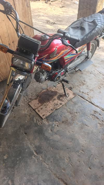 Honda 70 for sell 2020 modal al Punjab number . 03003192146