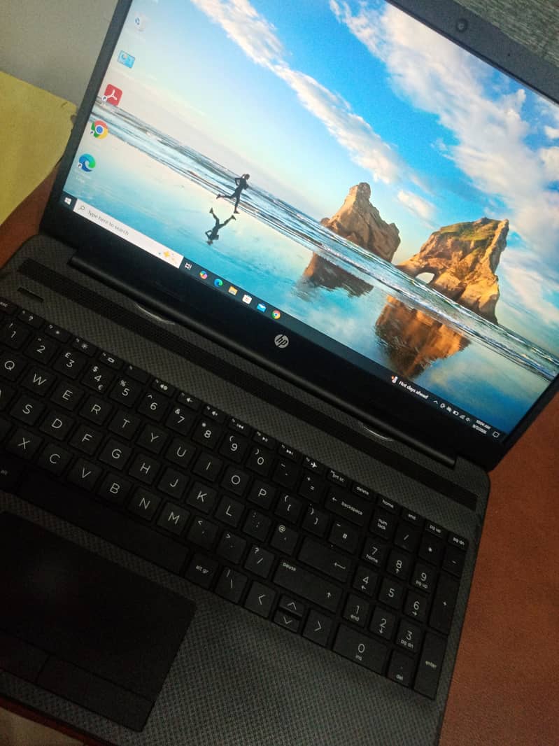 HP Celeron Book 4