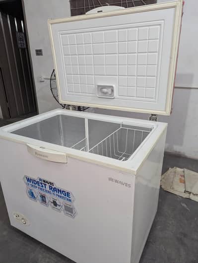 single door freezer is for sale waves