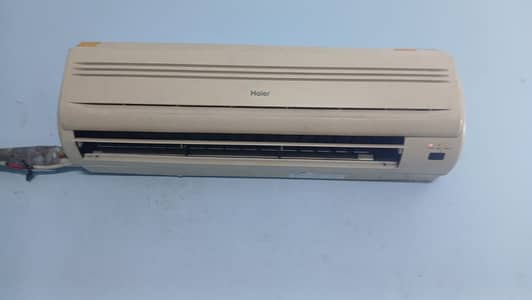 I Ton haier Ac for sale
