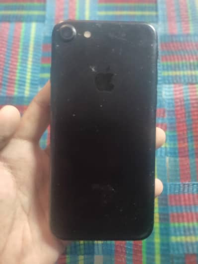 Apple iPhone 7