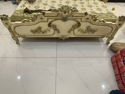 King size original chinoti wood and dico paint bed