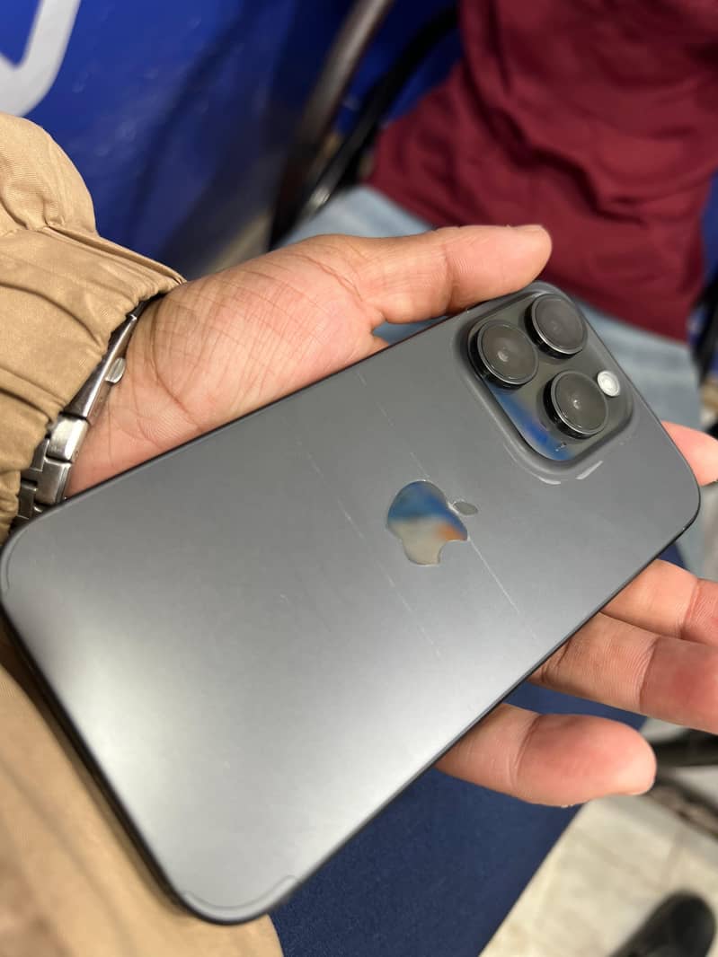 iphone 15 pro 9