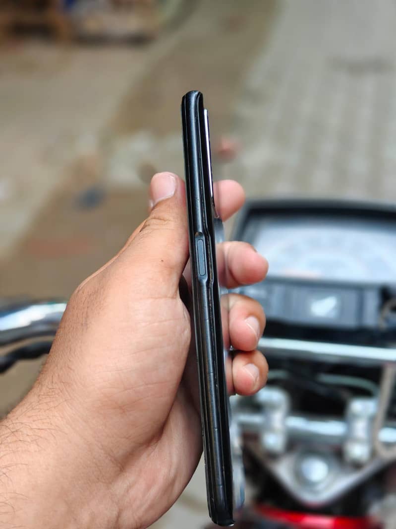 OPPO A76 2