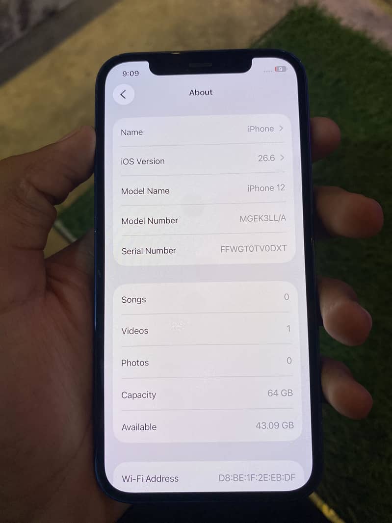 Apple iPhone 12 3