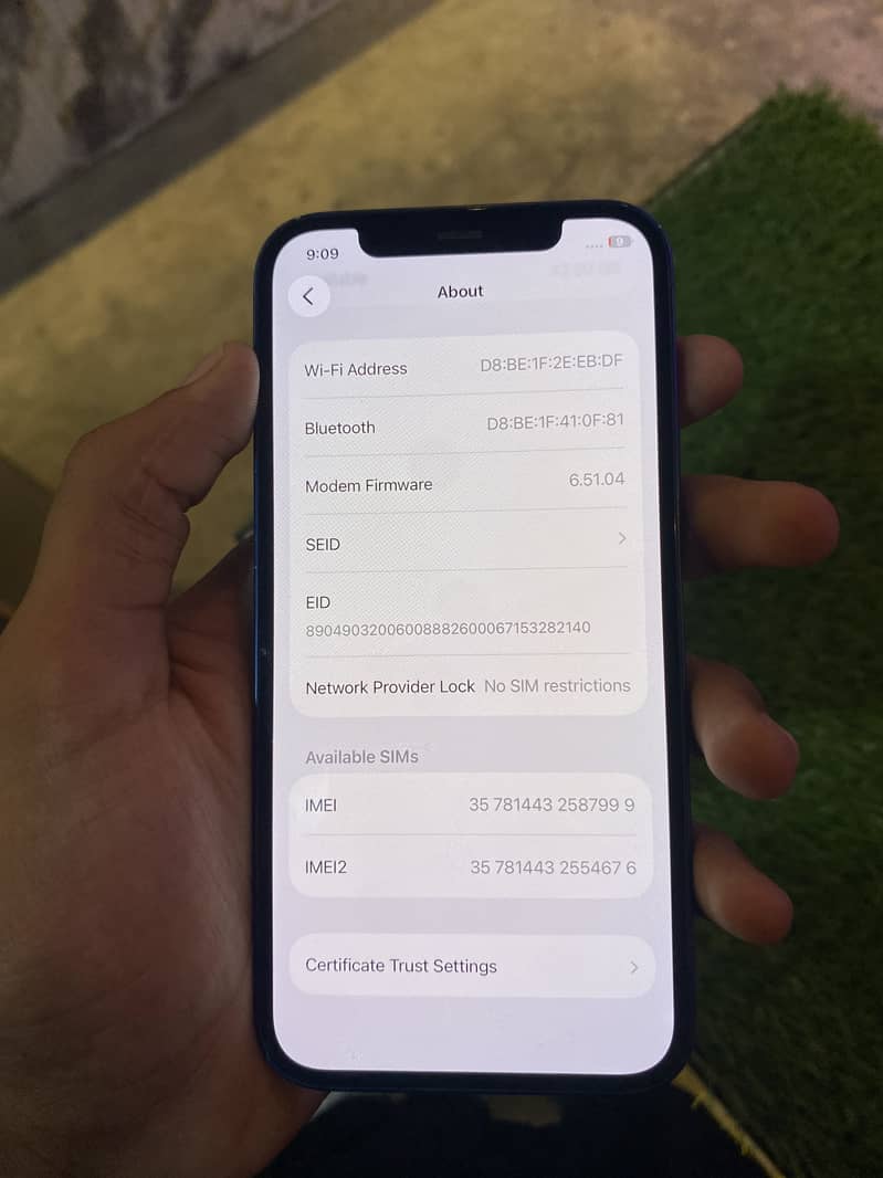 Apple iPhone 12 6