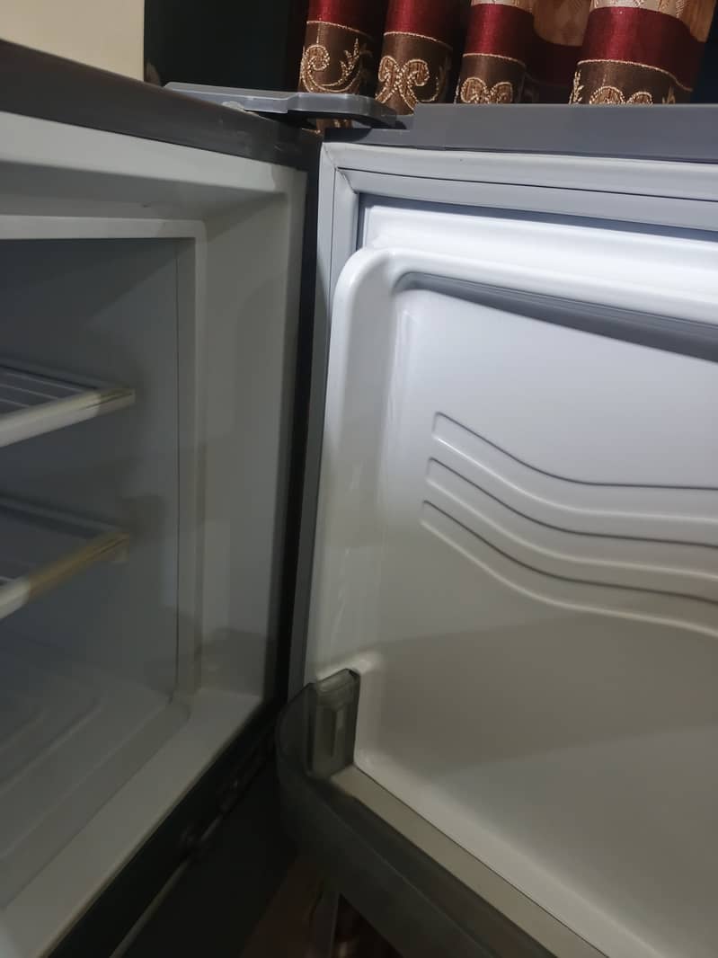 Small frige jenuin waves 3