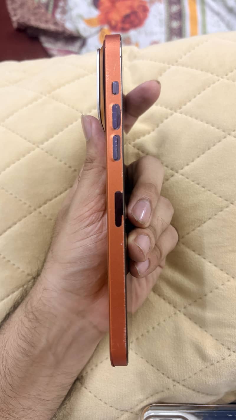 Apple iPhone 14 Pro Max 3