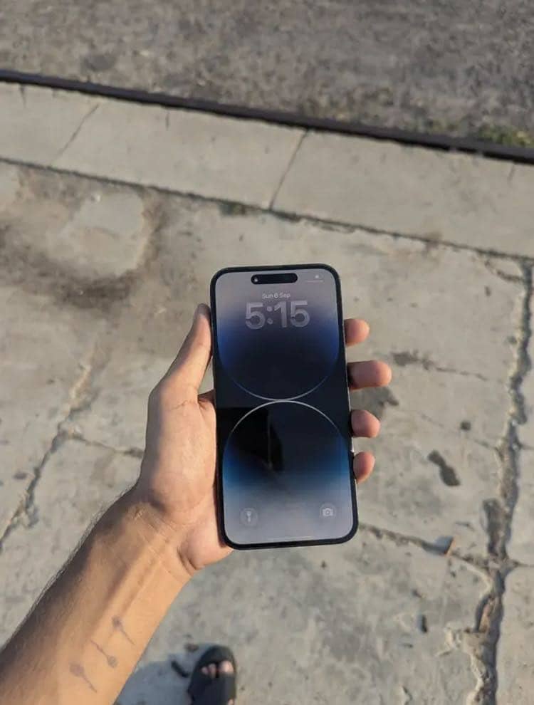 Apple iPhone 14 Pro Max 3