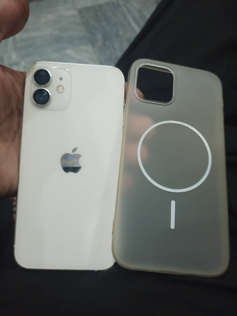 Apple iPhone 12 0