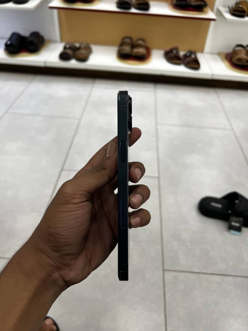 Apple iPhone 14 plus 1