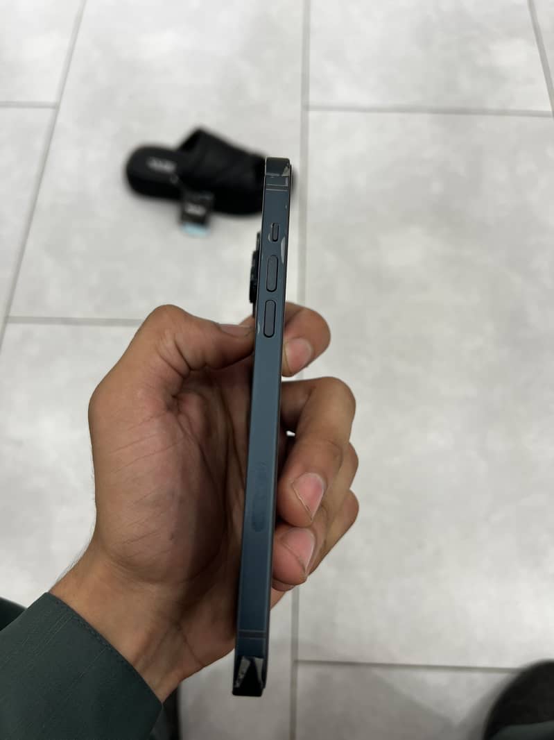Apple iPhone 14 plus 4