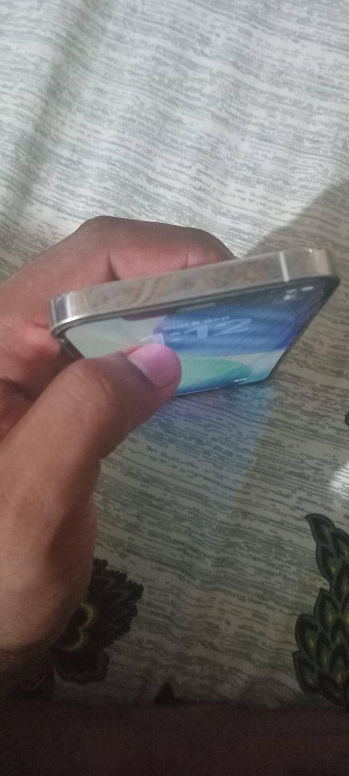 Apple iPhone 12 2