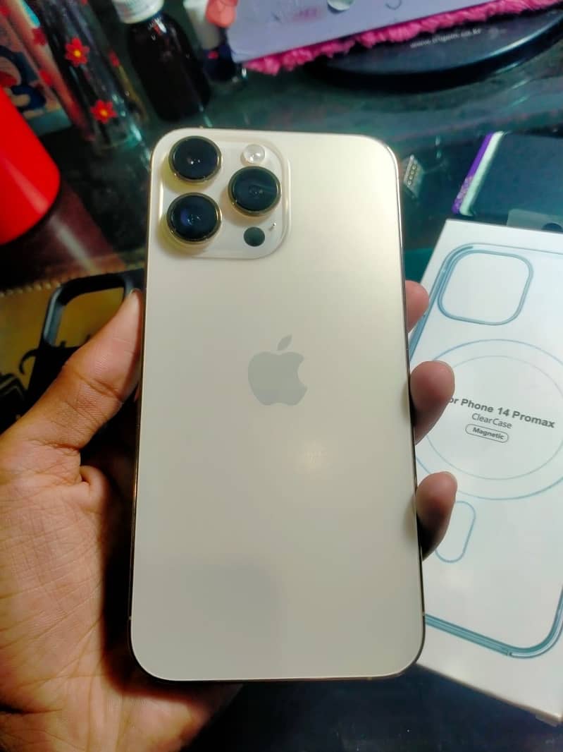 Apple iPhone 14 Pro Max 5