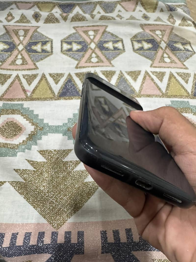Google Pixel 8 1