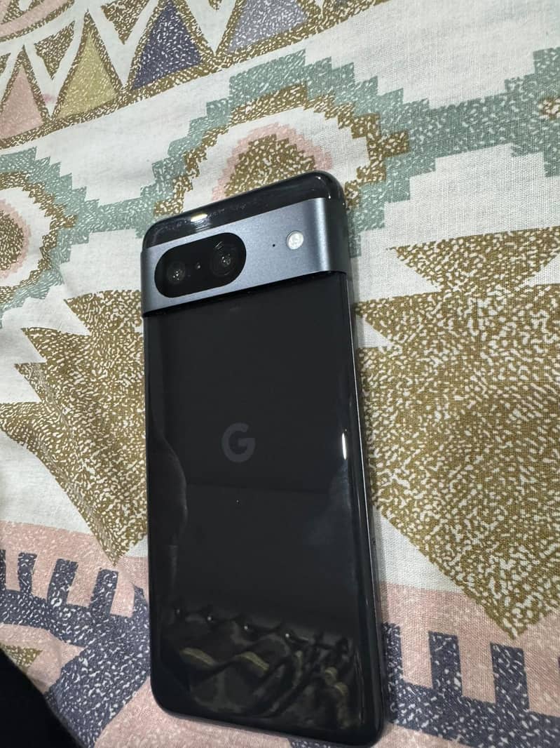 Google Pixel 8 3