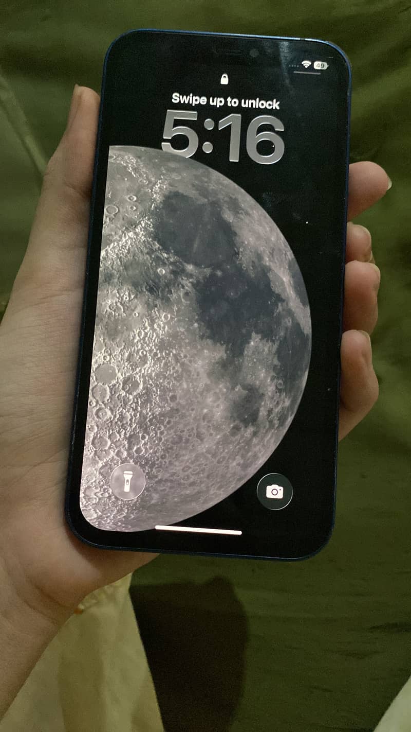 Apple iPhone 12 1