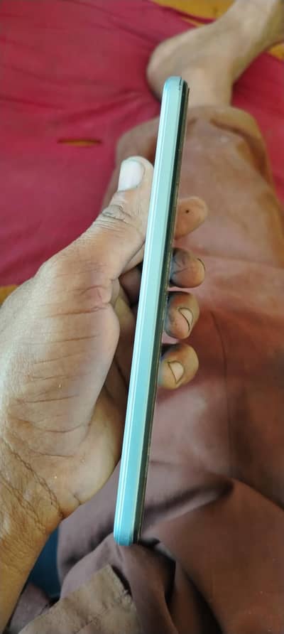 Vivo Y21