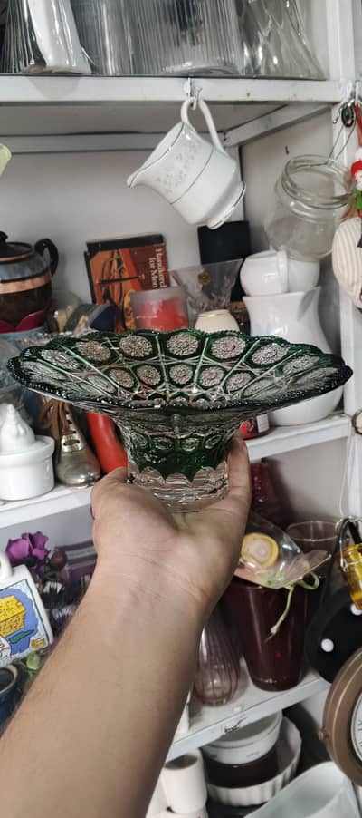 cut glass bowl 6 inches diameter
