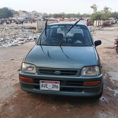 Daihatsu Cuore 2011